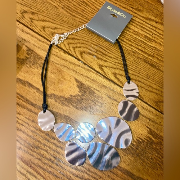 Style & Co. Silver Statement Necklace NWT - Picture 2 of 8
